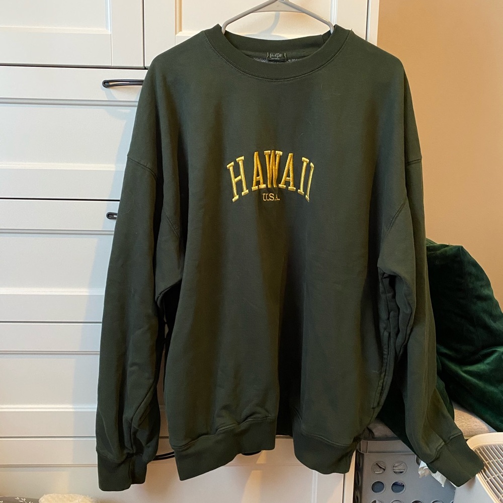 Brandy Melville Hawaii Sweatshirt